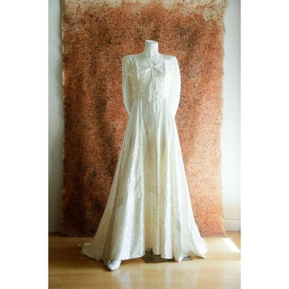 Vintage Light Ivory  Satin Flecked Wedding Dress w Train Detail S/M - Picture 6 of 11